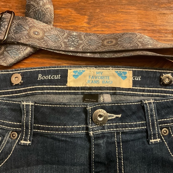 Stylish Boho & Blingy Removable Adjustable Strap “Made By Me”Crossbody Jean Bag! - Picture 4 of 16